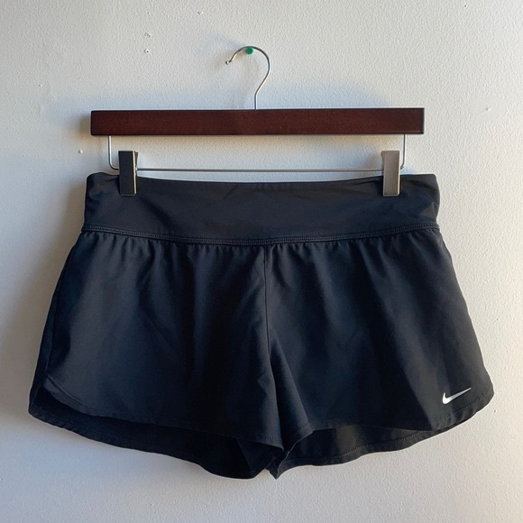 Black Nike Shorts Medium - Picture 1 of 6